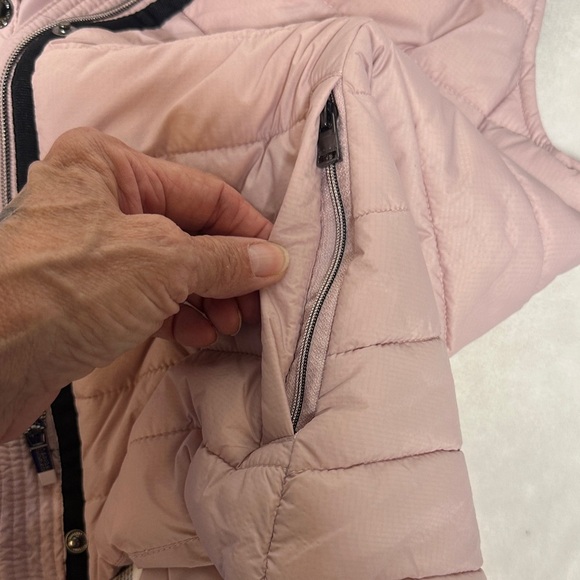Calvin Klein Performance Light Pink Quilted Vest - Picture 11 of 12